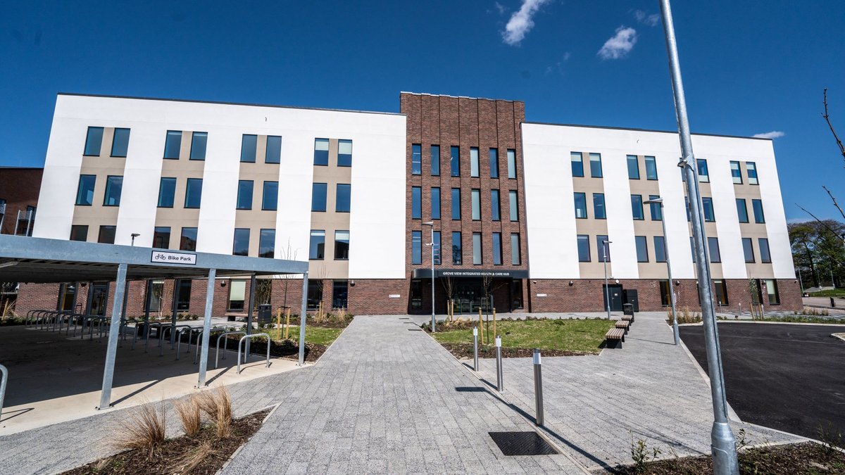 Image Shows the exterior of The Grove View building